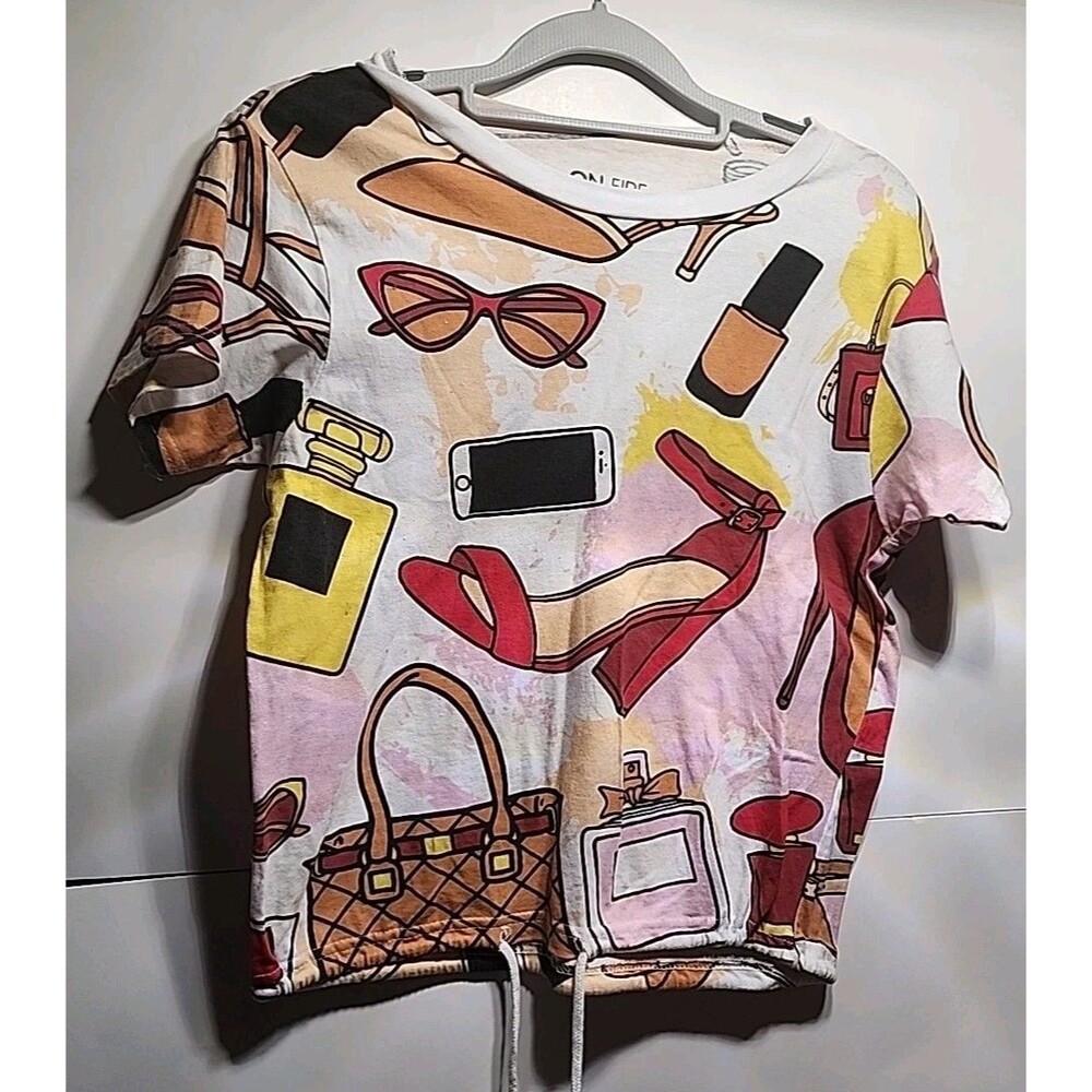 Juniors ON FIRE CROP Make Up Phone Diva GRAPHIC T SHIRT M